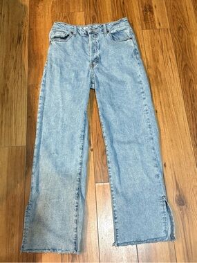 Light Wash Women’s Boyfriend Jeans - Casual Wide Leg